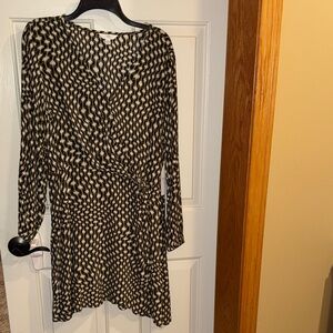 Time and Tru Black, green and Cream Long Sleeve Dress